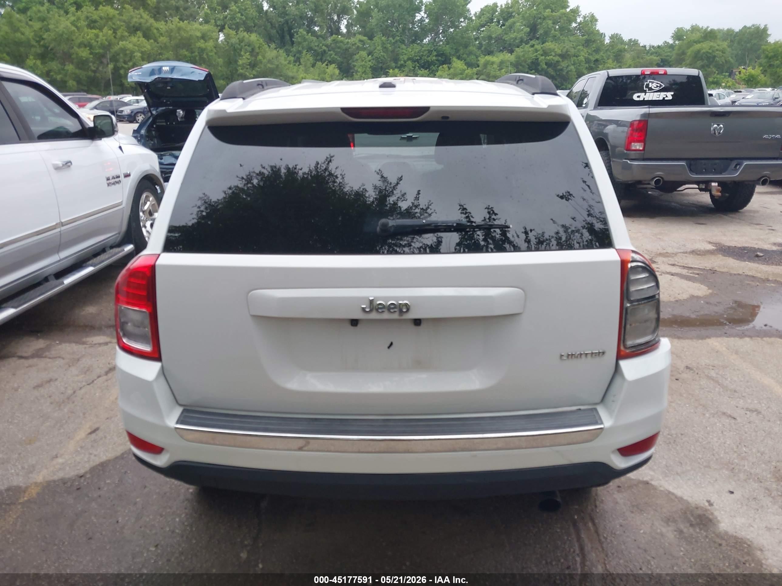 2012 Jeep Compass Limited White vin: 1C4NJCCB0CD718968