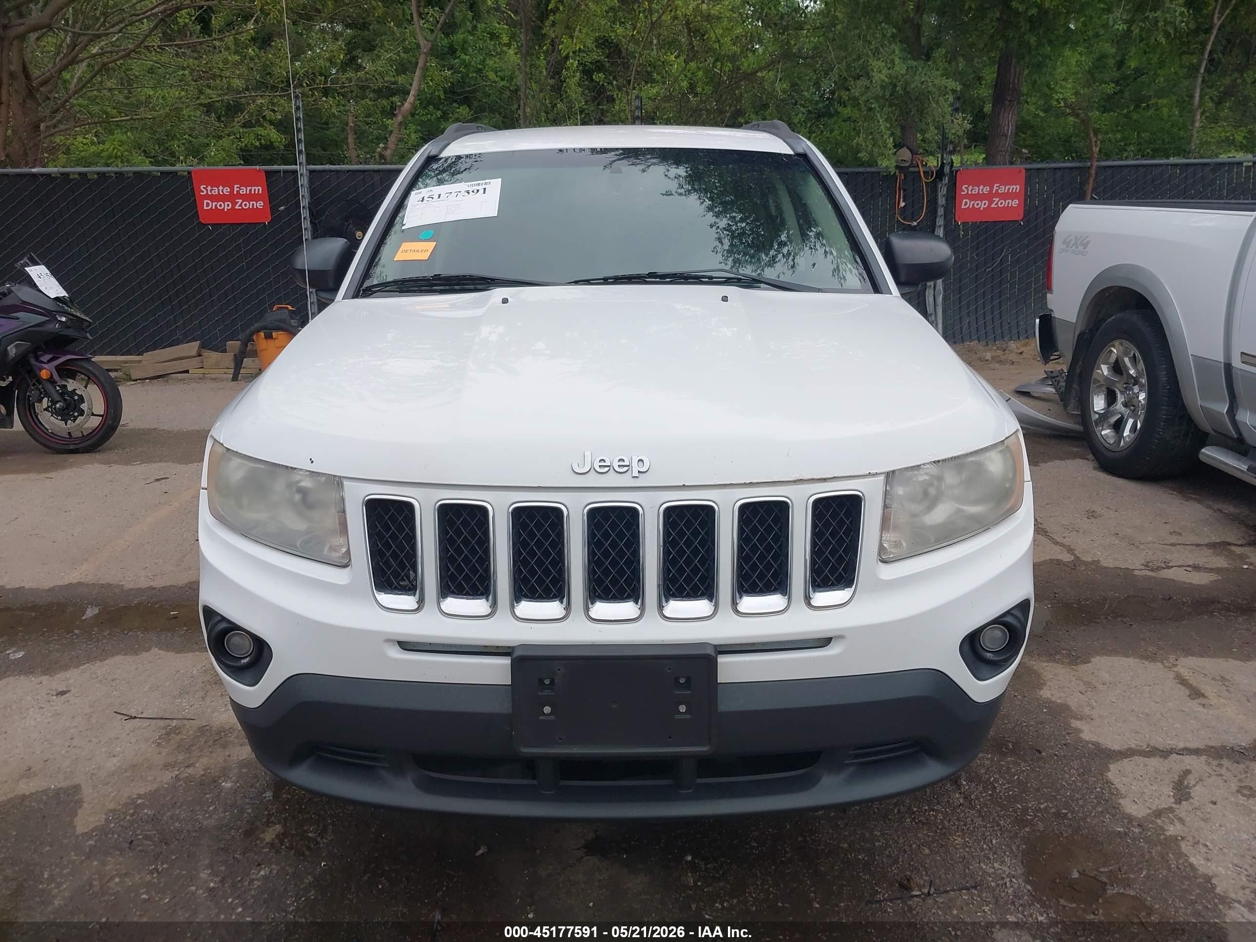 2012 Jeep Compass Limited White vin: 1C4NJCCB0CD718968