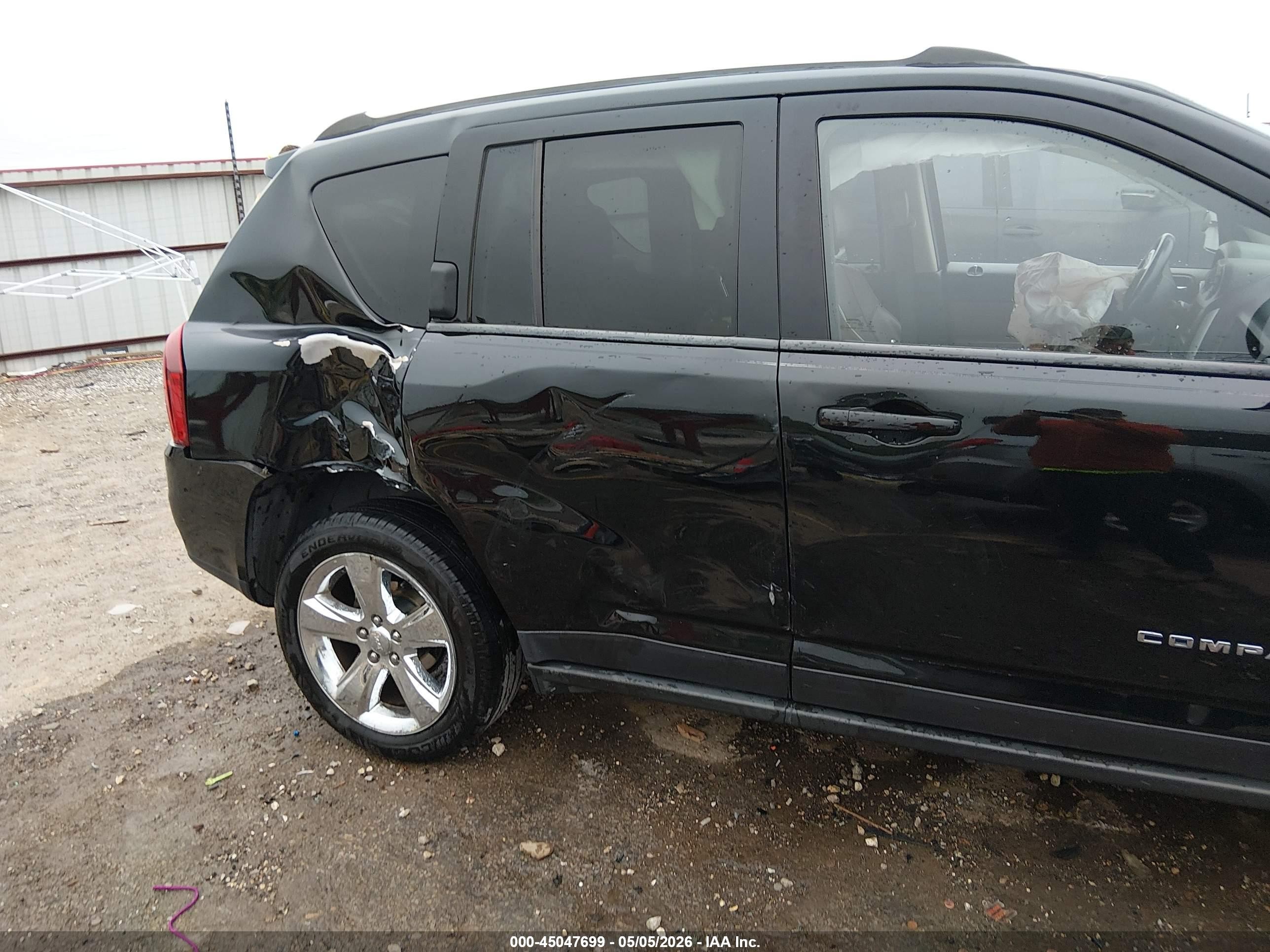 2014 Jeep Compass Limited Black vin: 1C4NJCCB3ED737419