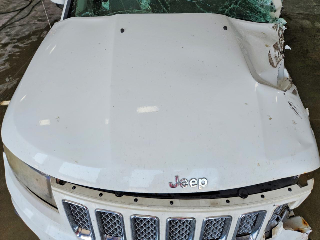 2014 Jeep Compass Limited Белый vin: 1C4NJCCB3ED877115