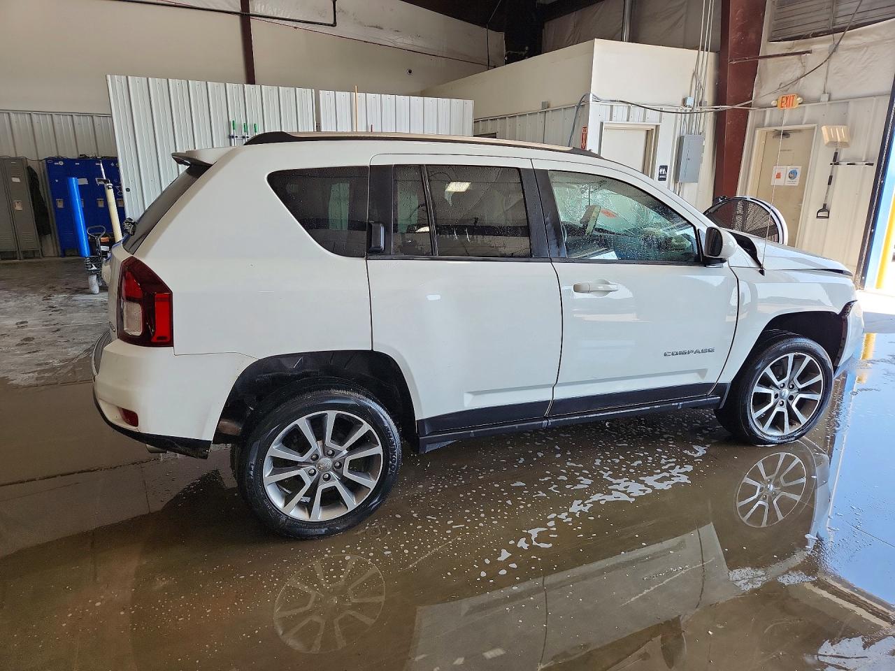 2014 Jeep Compass Limited Белый vin: 1C4NJCCB3ED877115