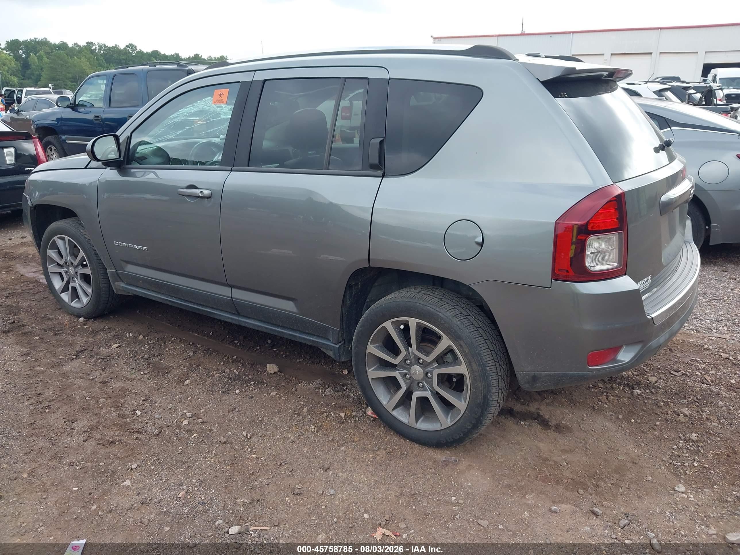 2014 Jeep Compass Limited Silver vin: 1C4NJCCB5ED602331