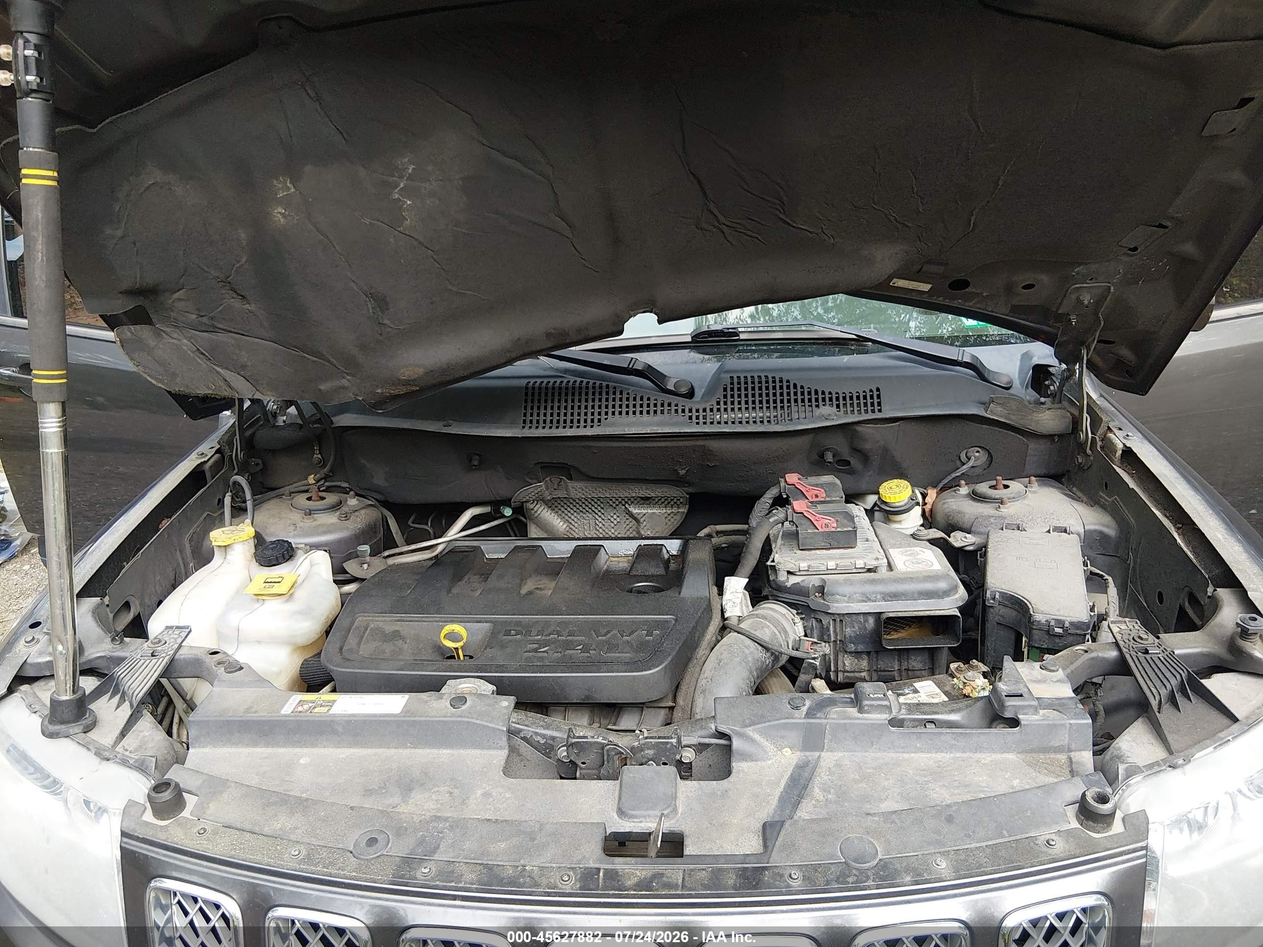 2014 Jeep Compass Limited Серый vin: 1C4NJCCB7ED737536