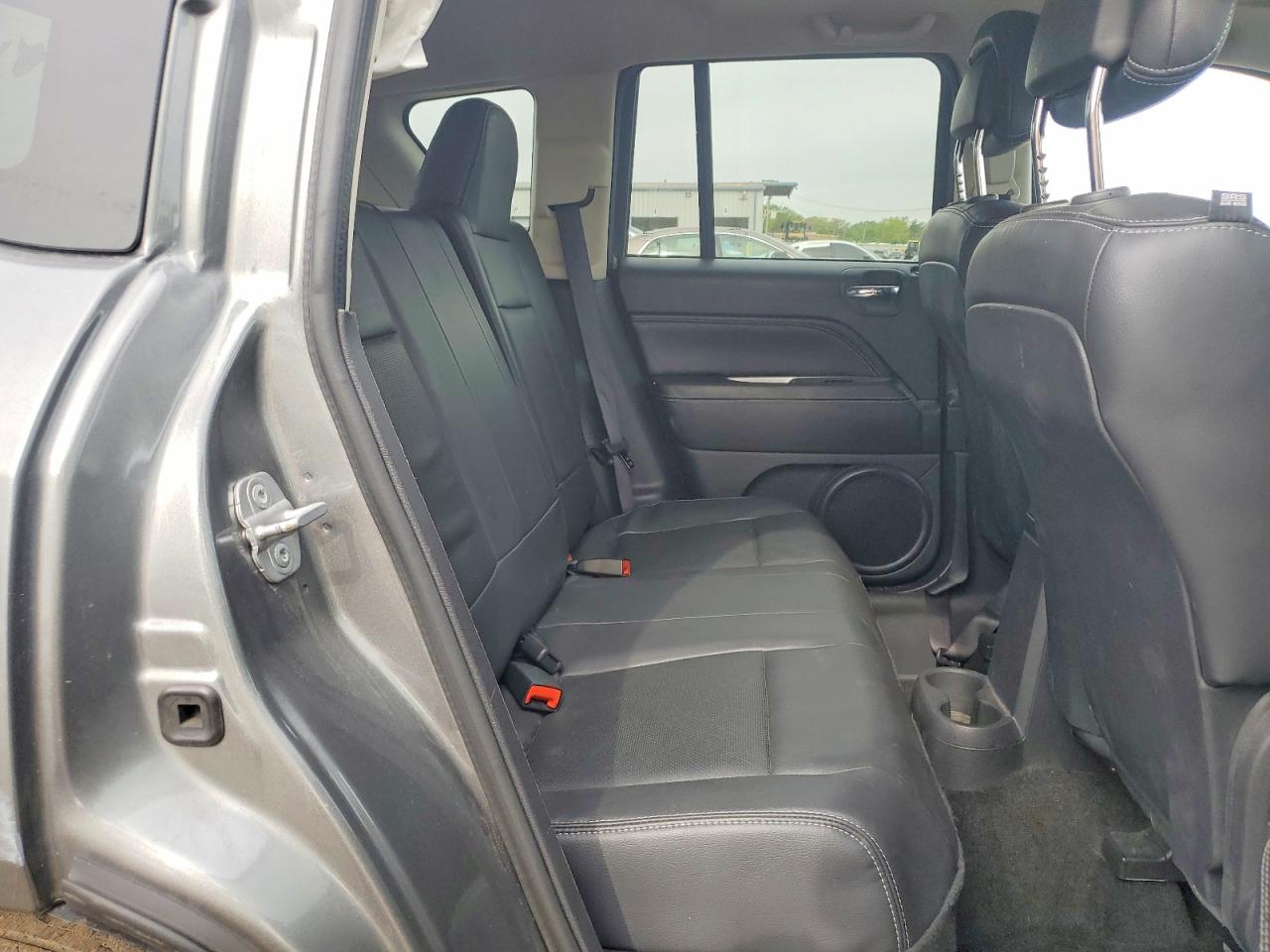 2014 Jeep Compass Limited Charcoal vin: 1C4NJCCB8ED619432