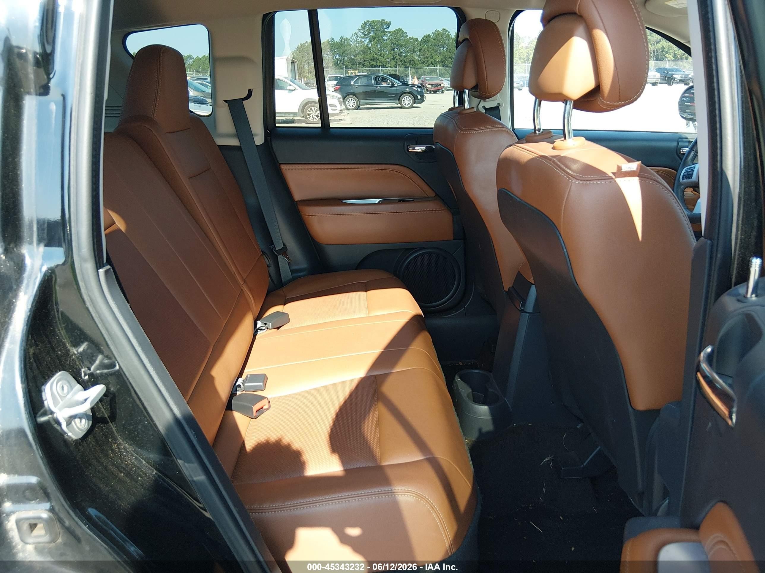 2014 Jeep Compass Limited Черный vin: 1C4NJCCBXED512026