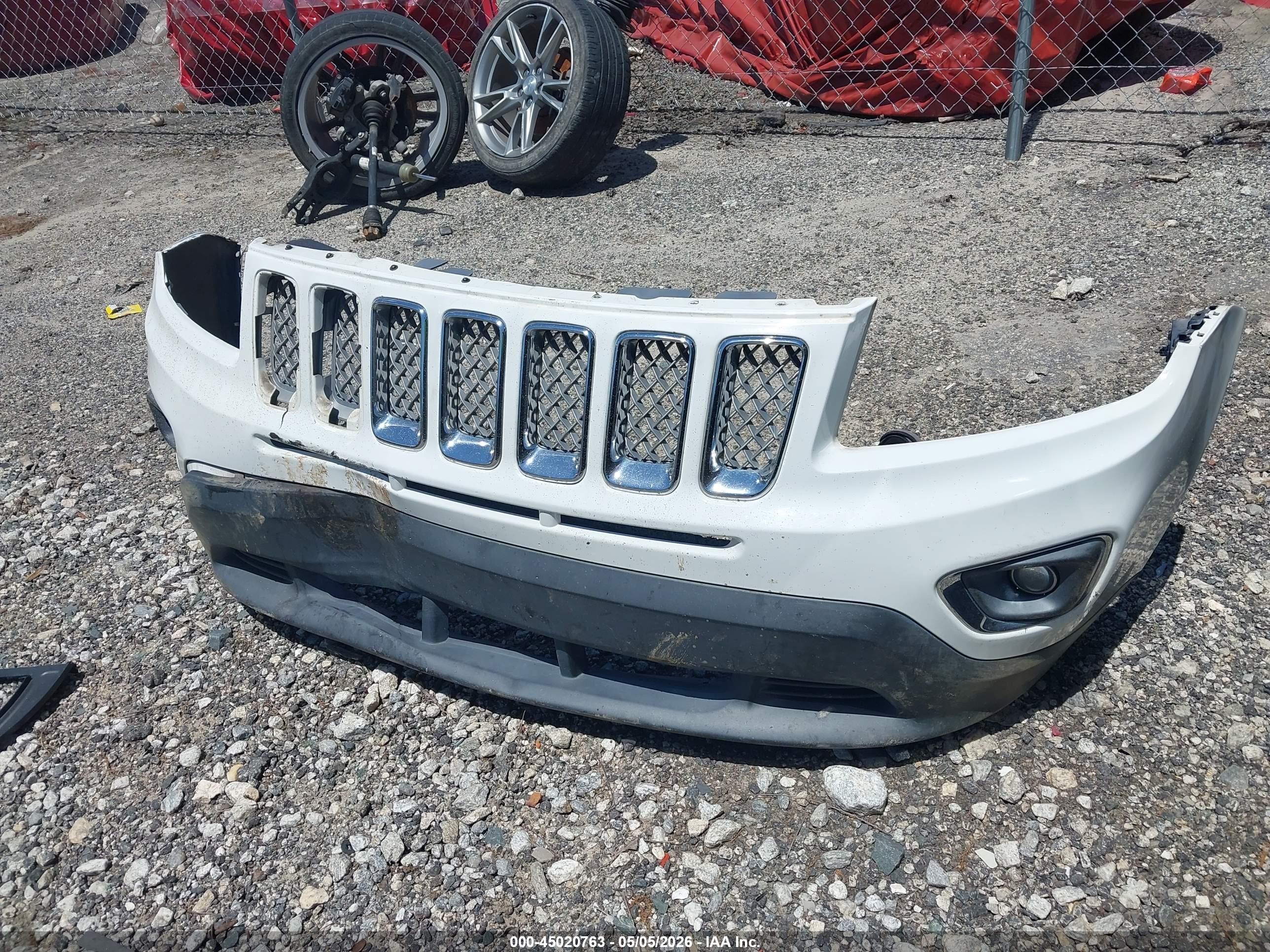 2014 Jeep Compass Limited White vin: 1C4NJCCBXED667109