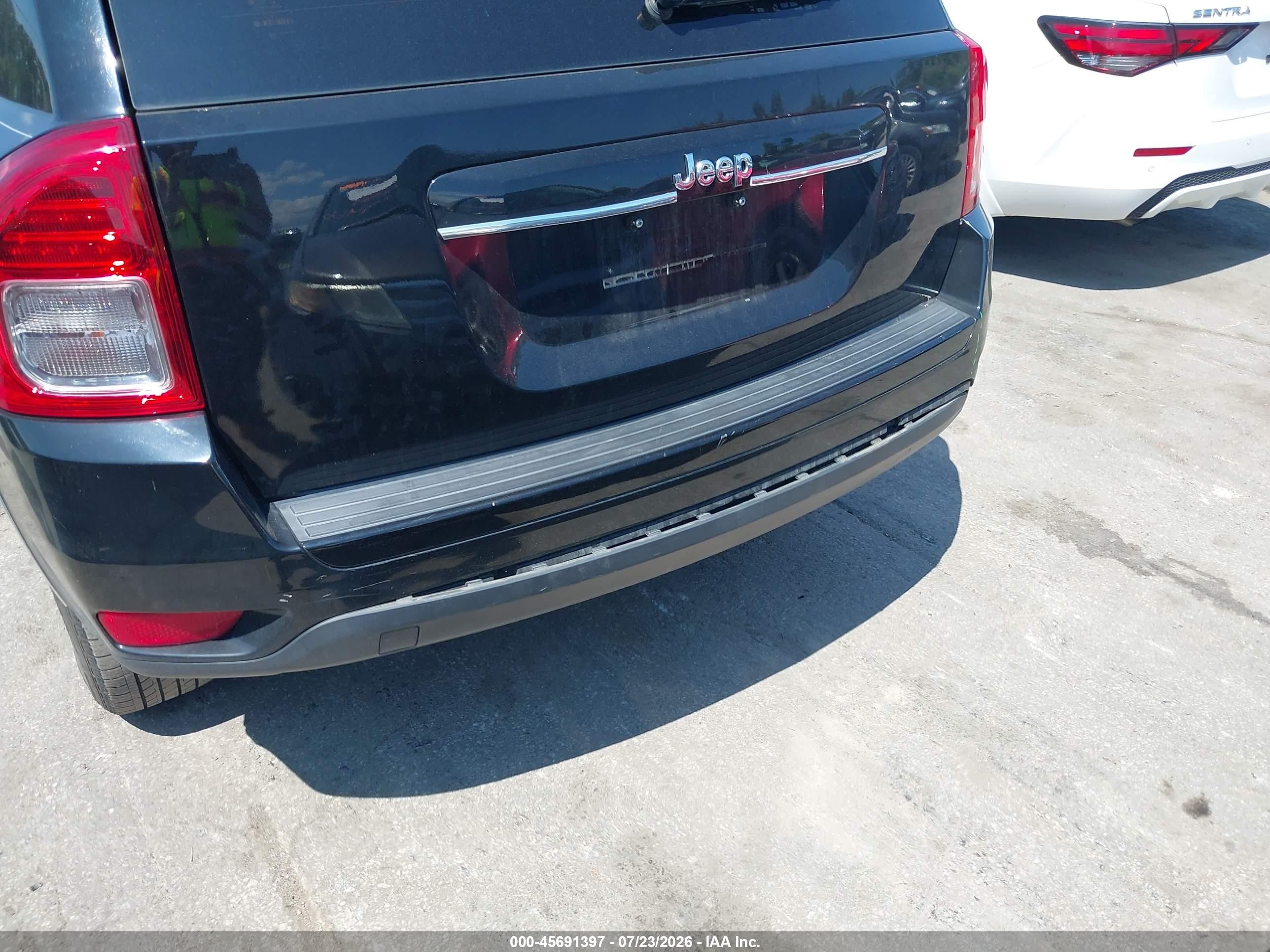2012 Jeep Compass Latitude Black vin: 1C4NJCEA0CD692344
