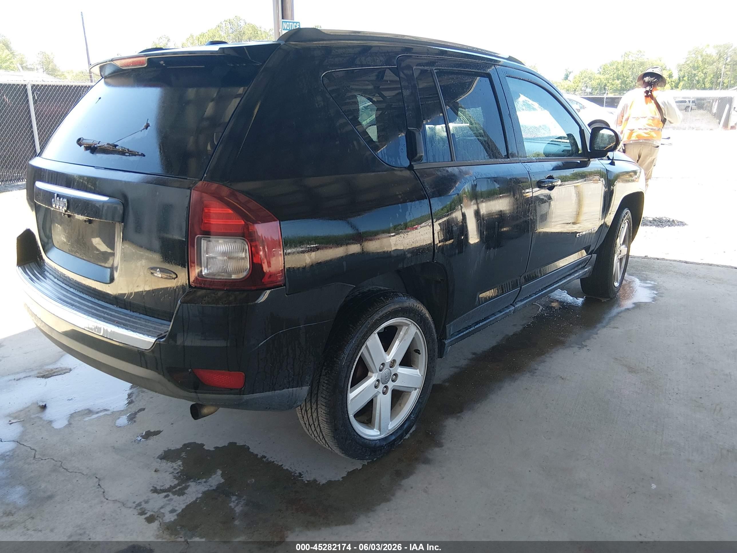 2014 Jeep Compass High Altitude Black vin: 1C4NJCEA0ED757731