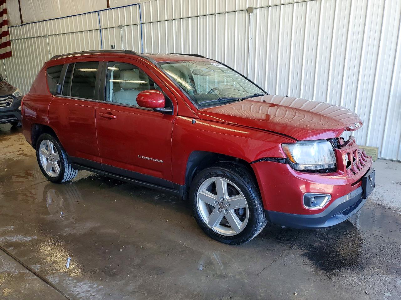 2014 Jeep Compass Latitude Red vin: 1C4NJCEA0ED821413