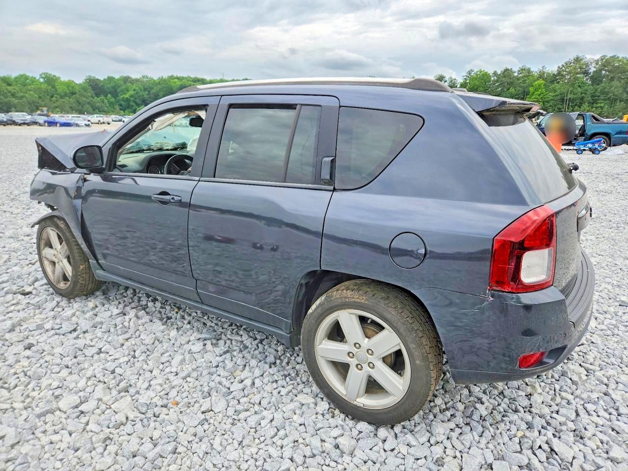 2014 Jeep Compass Latitude Gray vin: 1C4NJCEA2ED678559