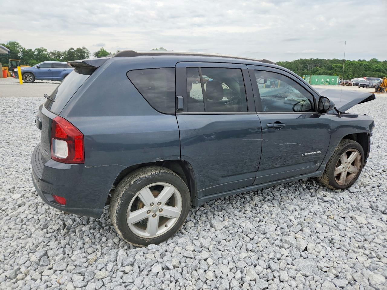 2014 Jeep Compass Latitude Gray vin: 1C4NJCEA2ED678559