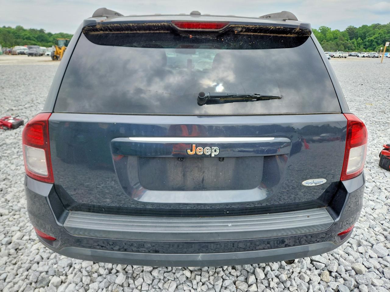 2014 Jeep Compass Latitude Gray vin: 1C4NJCEA2ED678559