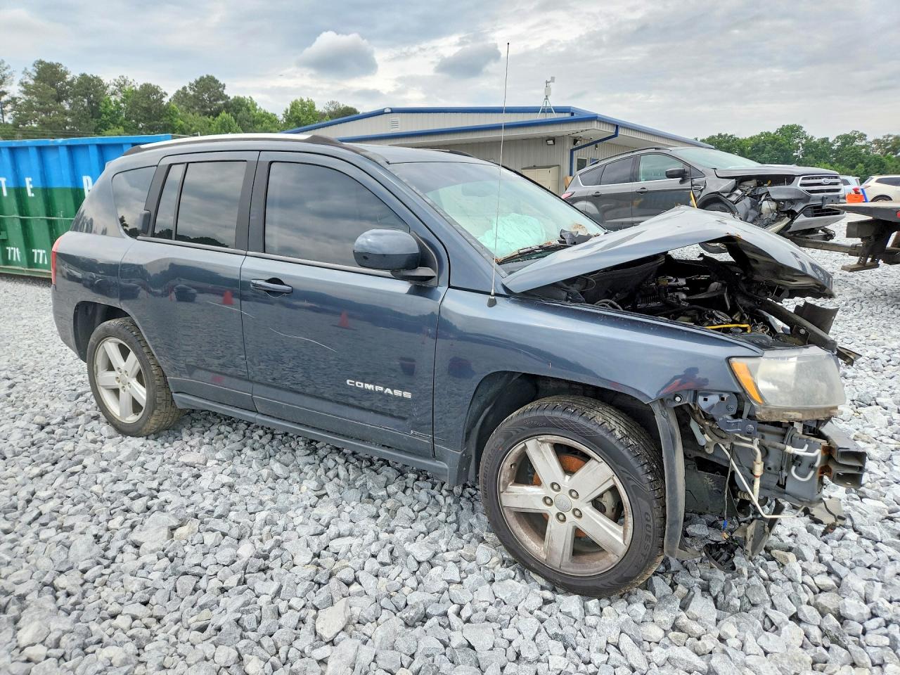 2014 Jeep Compass Latitude Gray vin: 1C4NJCEA2ED678559
