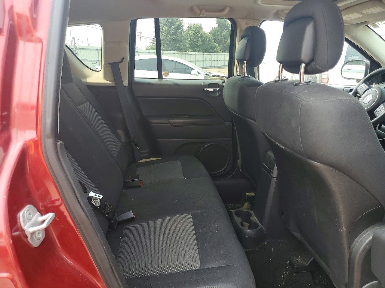 2012 Jeep Compass Latitude Maroon vin: 1C4NJCEA4CD634494