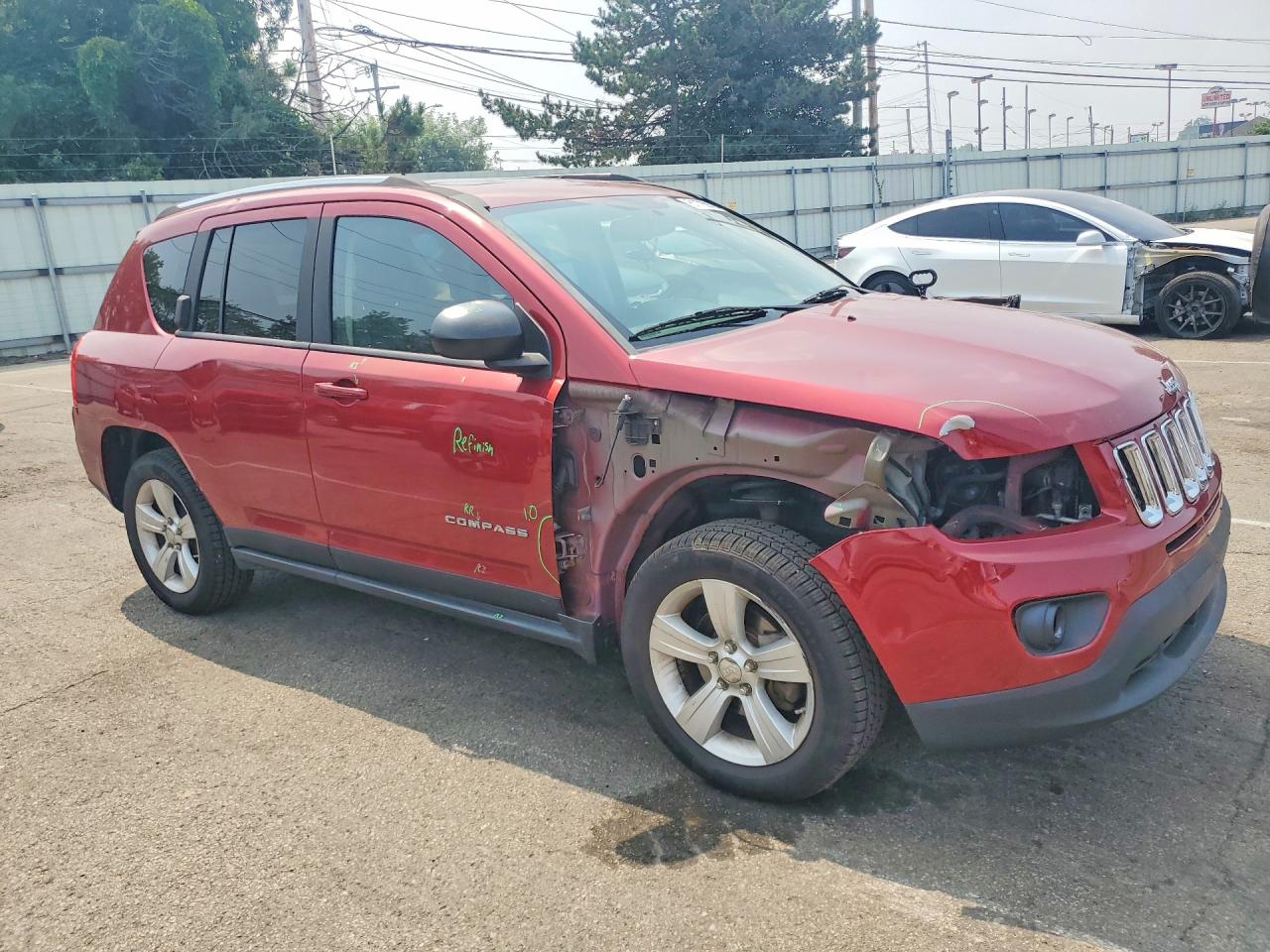 2012 Jeep Compass Latitude Maroon vin: 1C4NJCEA4CD634494