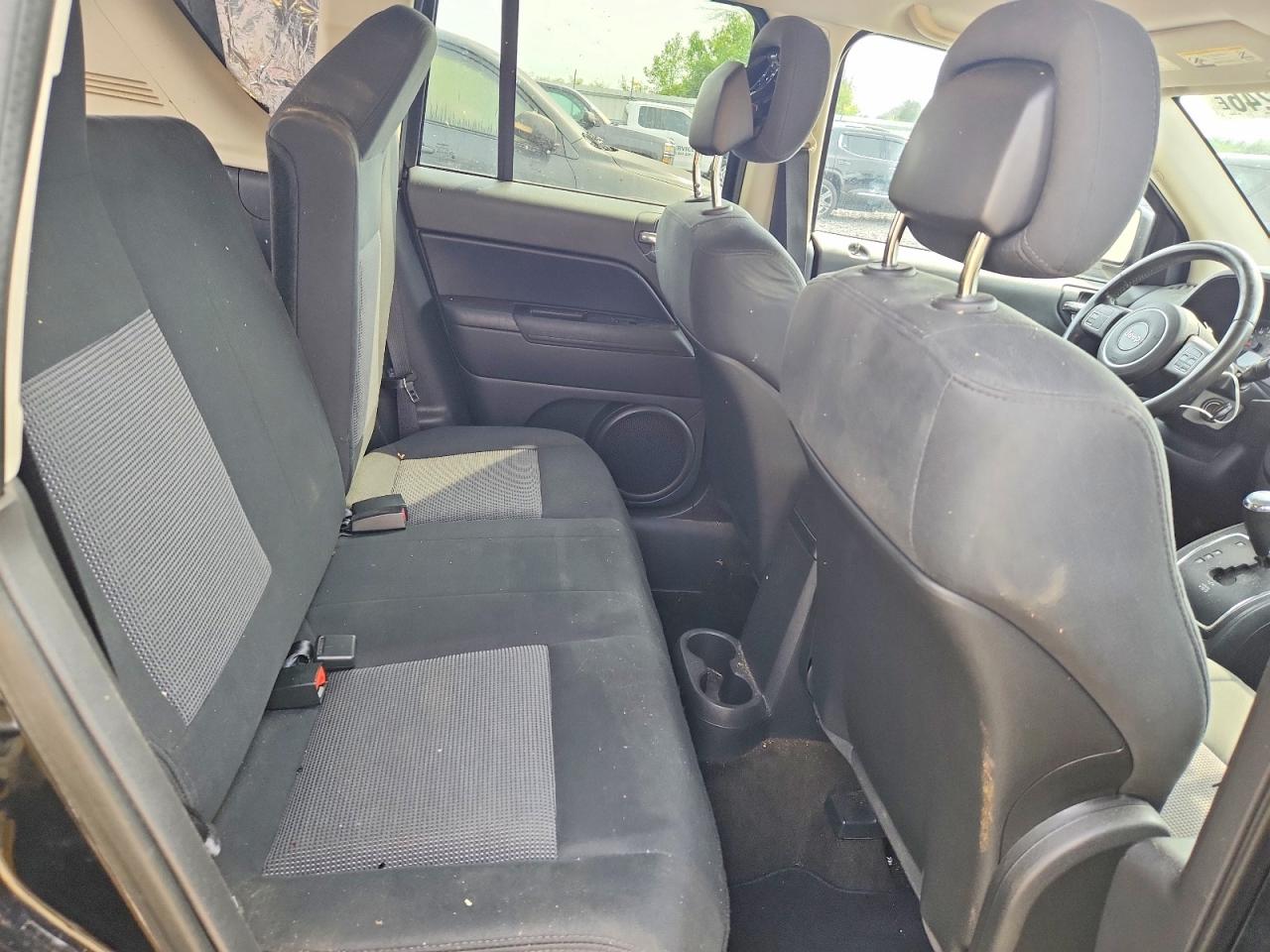 2013 Jeep Compass Latitude Черный vin: 1C4NJCEA4DD208449