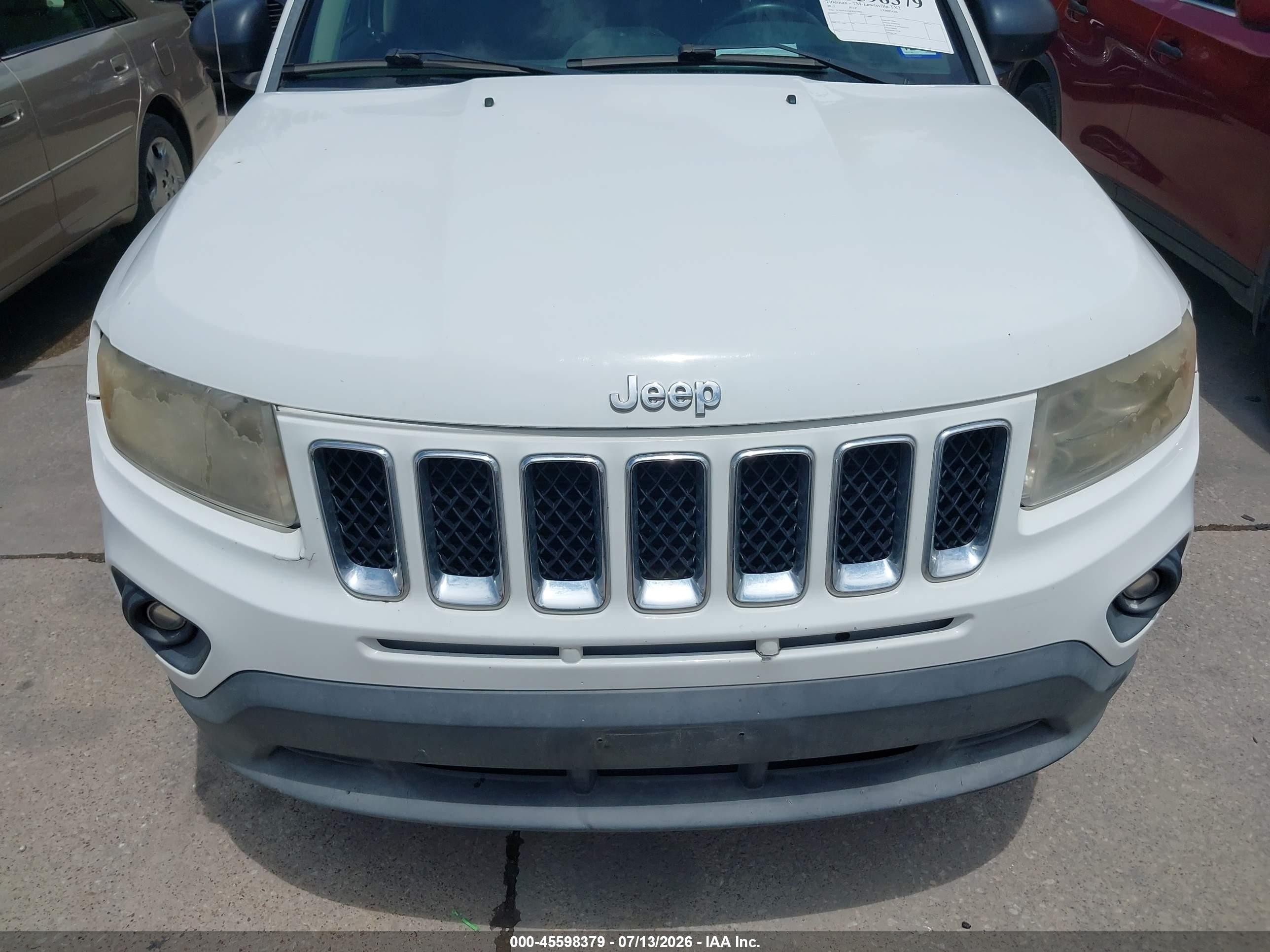 2013 Jeep Compass Latitude Белый vin: 1C4NJCEA4DD250961