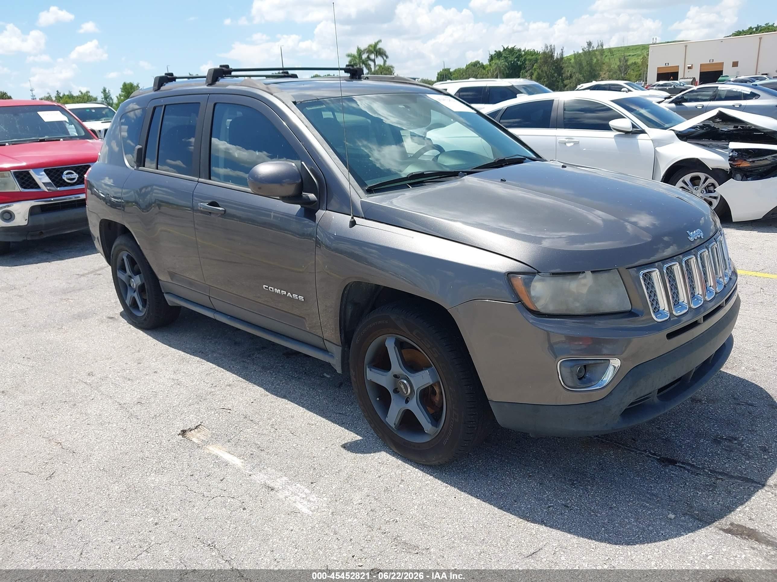 2014 Jeep Compass High Altitude Gray vin: 1C4NJCEA4ED814691