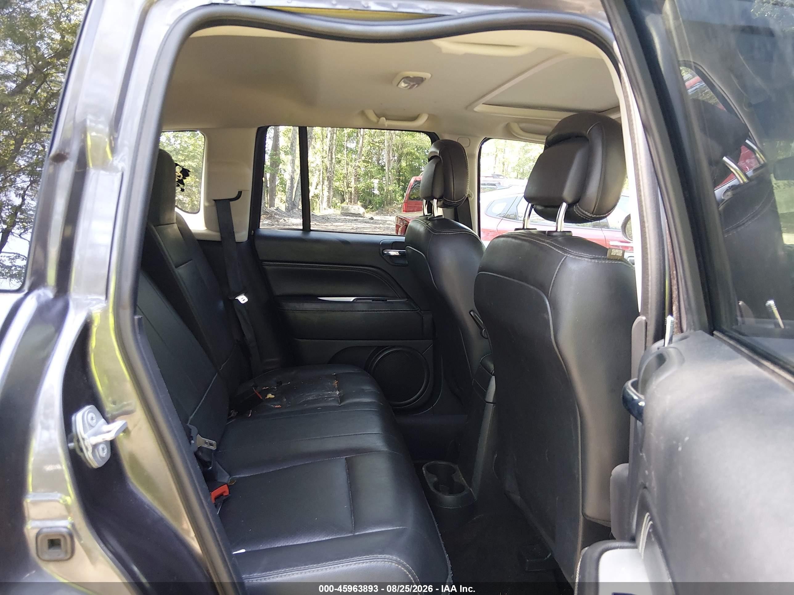 2015 Jeep Compass High Altitude Edition Gray vin: 1C4NJCEA4FD367376