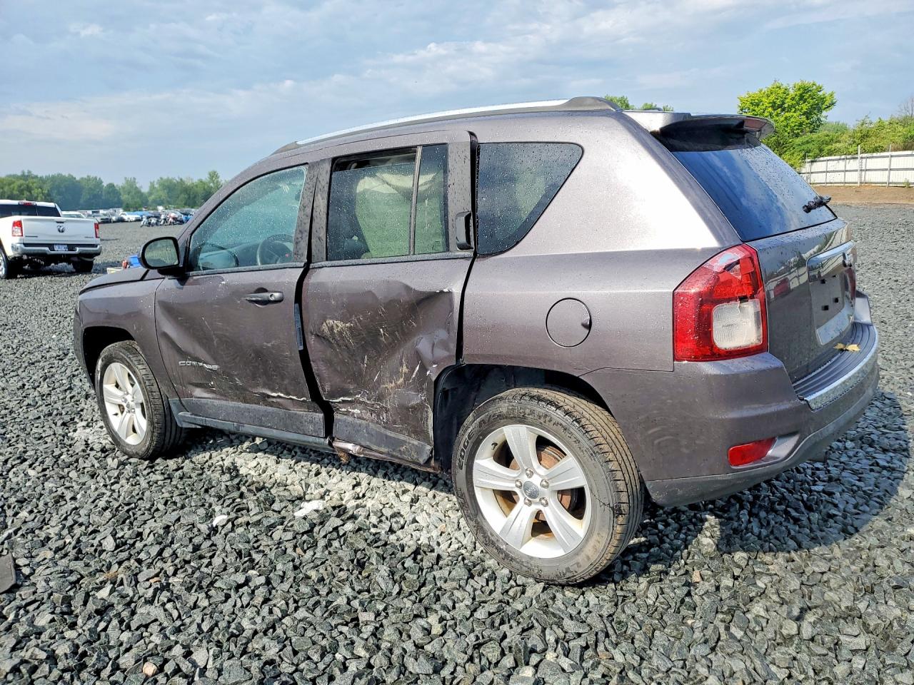 2015 Jeep Compass Latitude Серый vin: 1C4NJCEA4FD414034