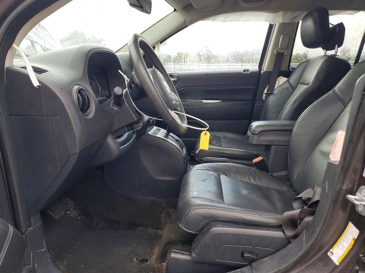 2015 Jeep Compass Latitude Серый vin: 1C4NJCEA4FD414034