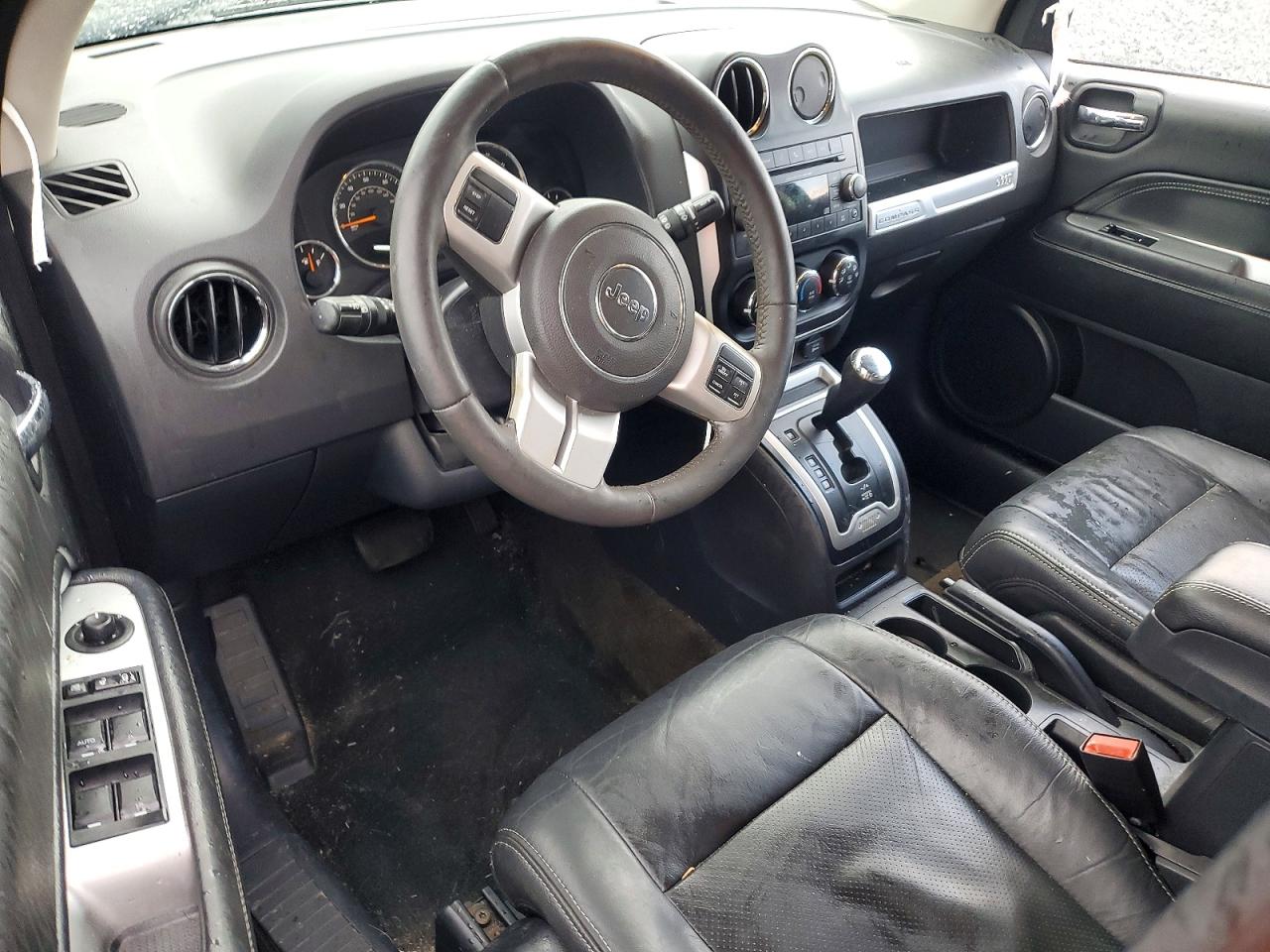 2015 Jeep Compass Latitude Серый vin: 1C4NJCEA4FD414034