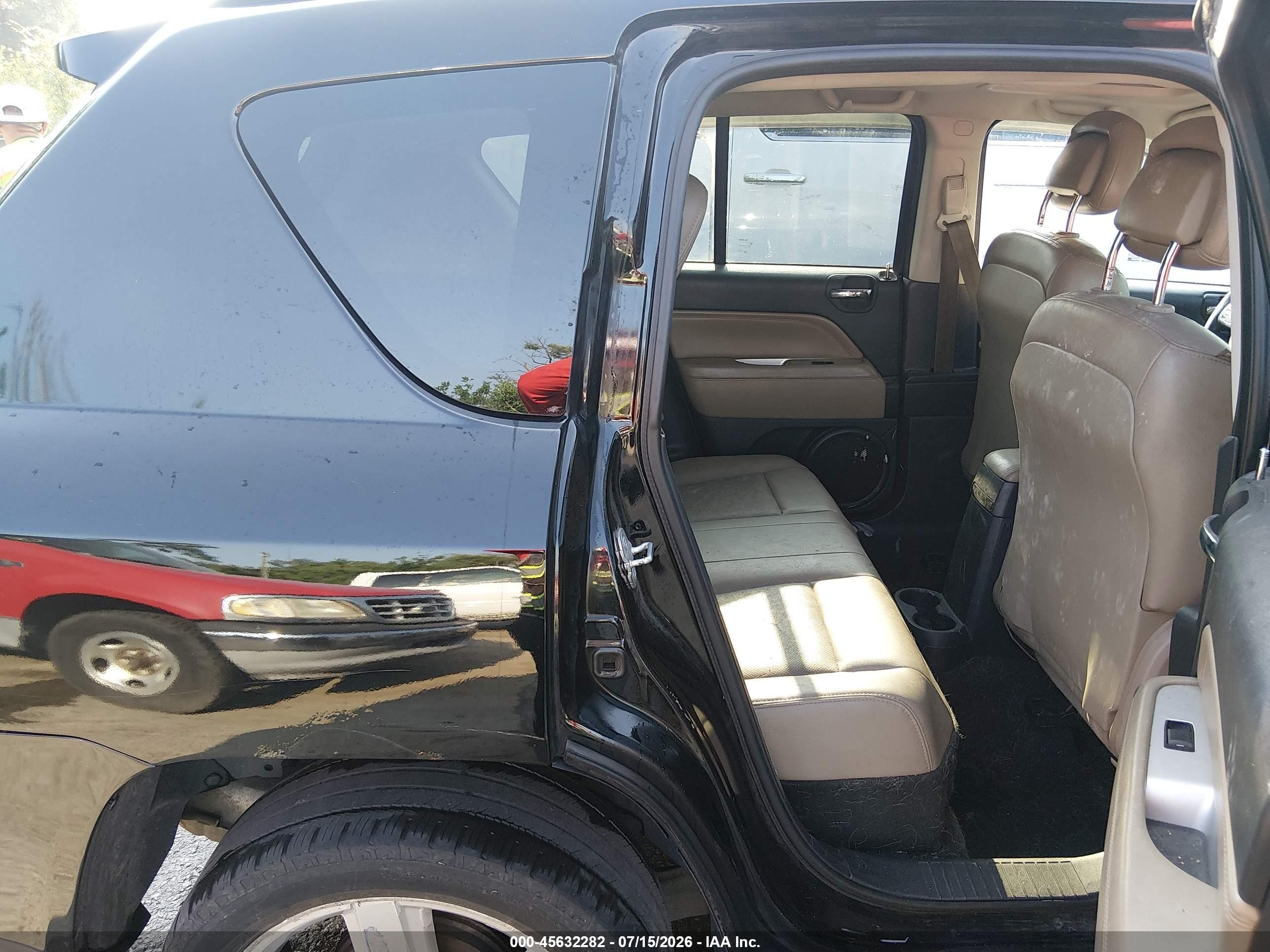 2014 Jeep Compass High Altitude Черный vin: 1C4NJCEA5ED729858