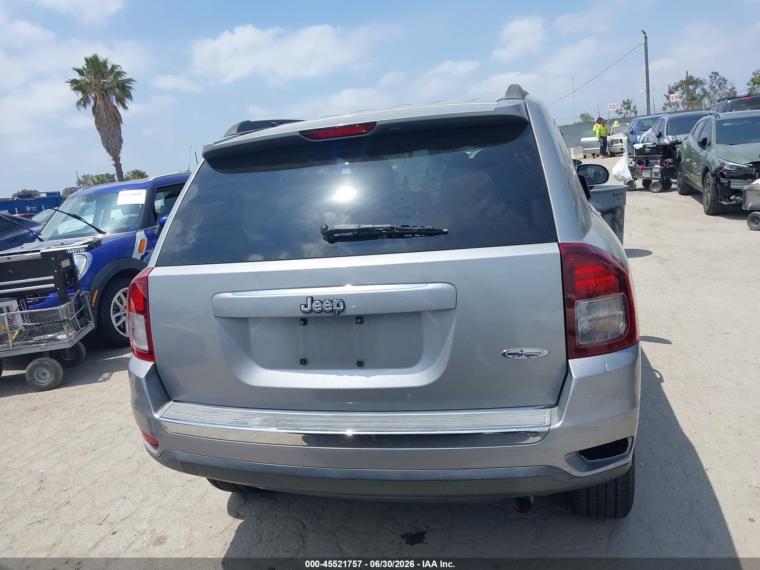 2015 Jeep Compass High Altitude Edition Silver vin: 1C4NJCEA5FD164867