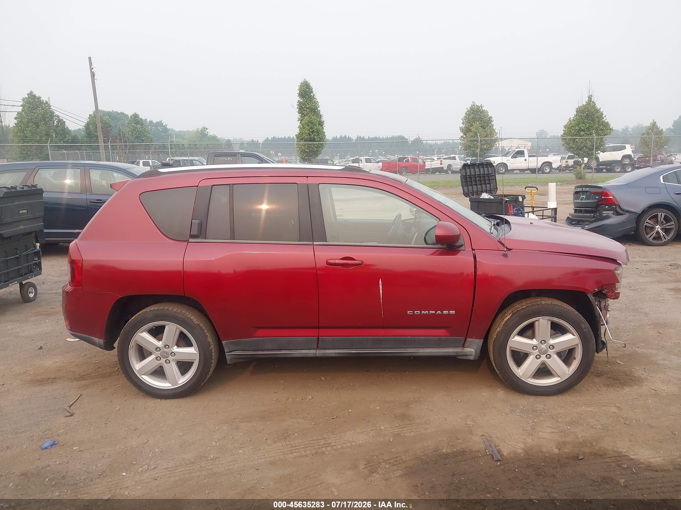 2014 Jeep Compass High Altitude Beige vin: 1C4NJCEA6ED679343