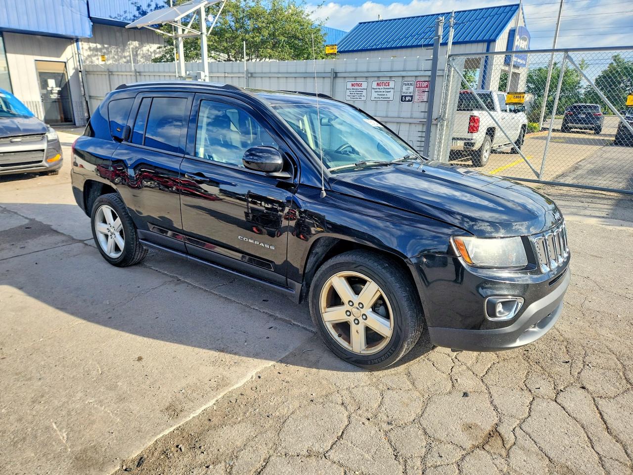 2014 Jeep Compass Latitude Black vin: 1C4NJCEA6ED757636