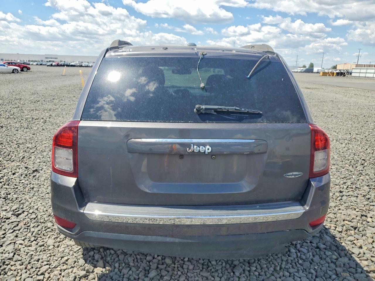 2015 Jeep Compass Latitude Серый vin: 1C4NJCEA6FD185954