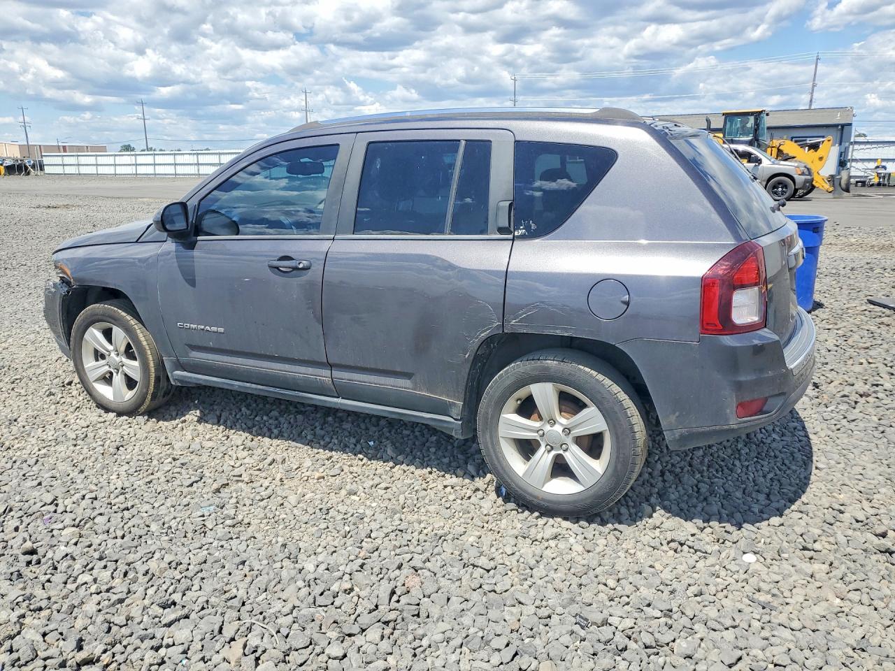 2015 Jeep Compass Latitude Серый vin: 1C4NJCEA6FD185954