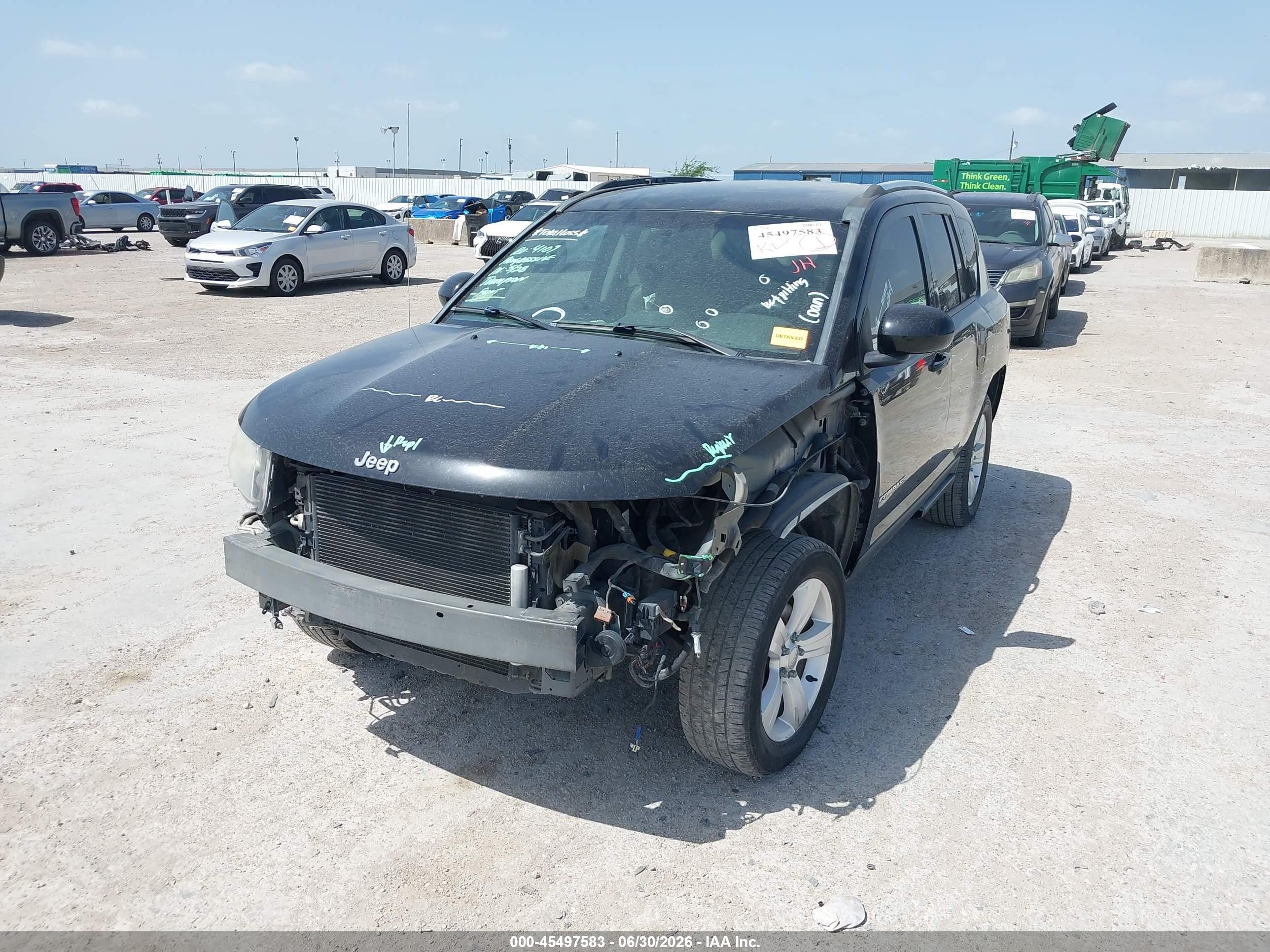 2014 Jeep Compass Latitude Black vin: 1C4NJCEA7ED643693
