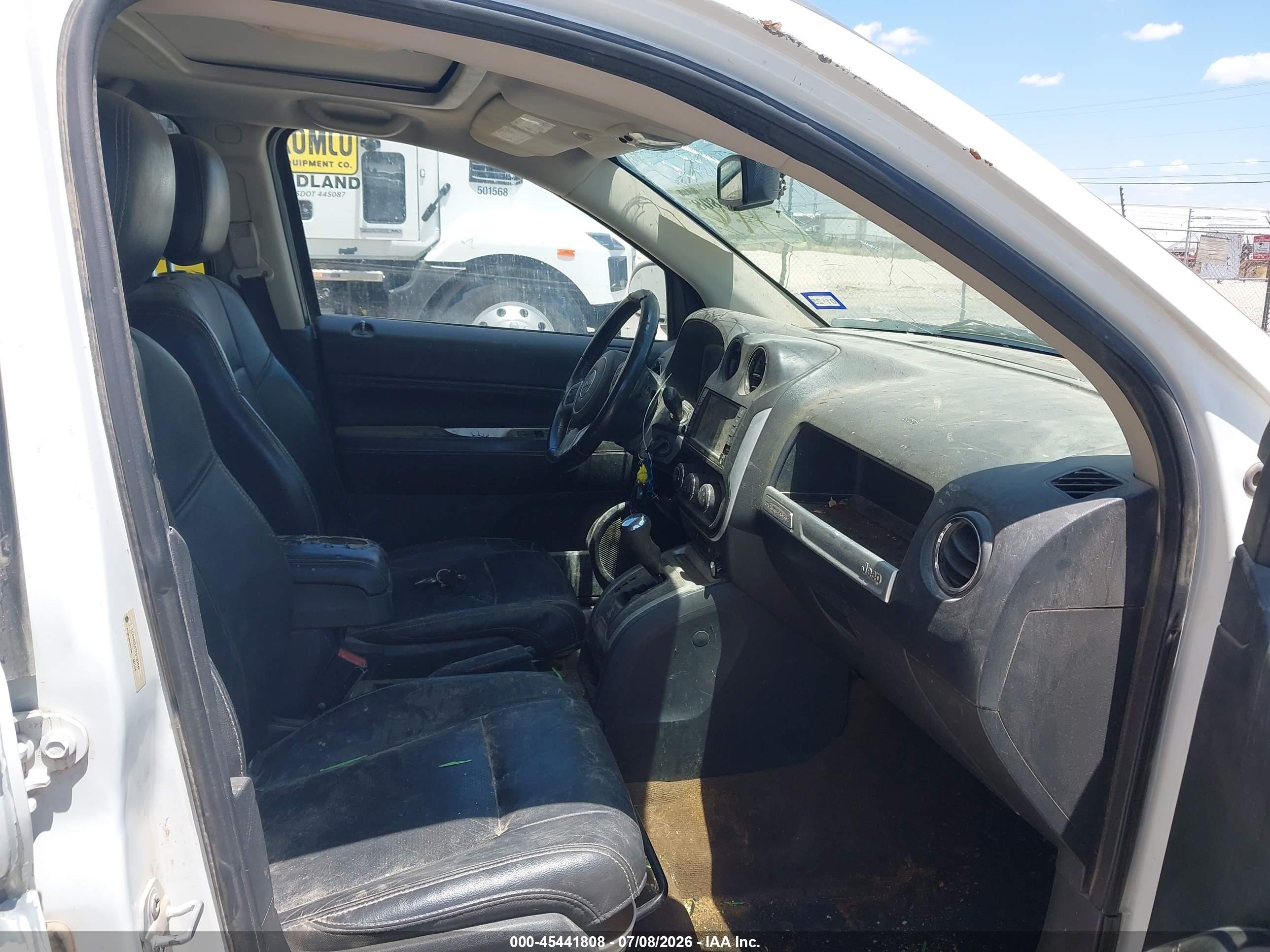2015 Jeep Compass High Altitude Edition Белый vin: 1C4NJCEA7FD157046