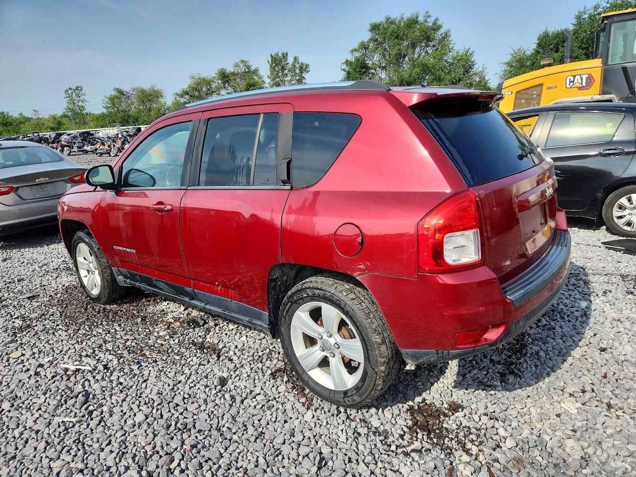 2012 Jeep Compass Latitude Red vin: 1C4NJCEA8CD539355