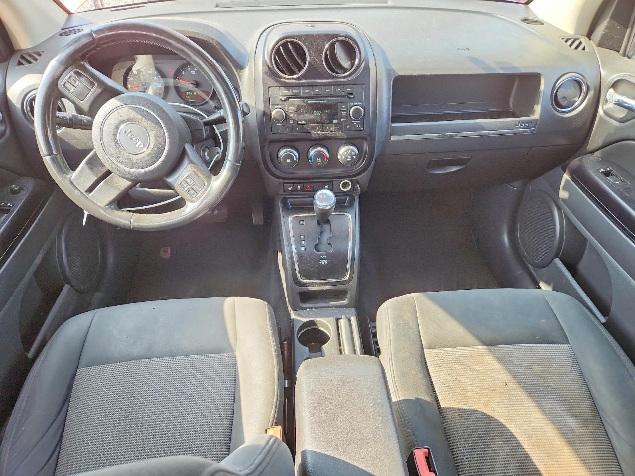2012 Jeep Compass Latitude Red vin: 1C4NJCEA8CD539355
