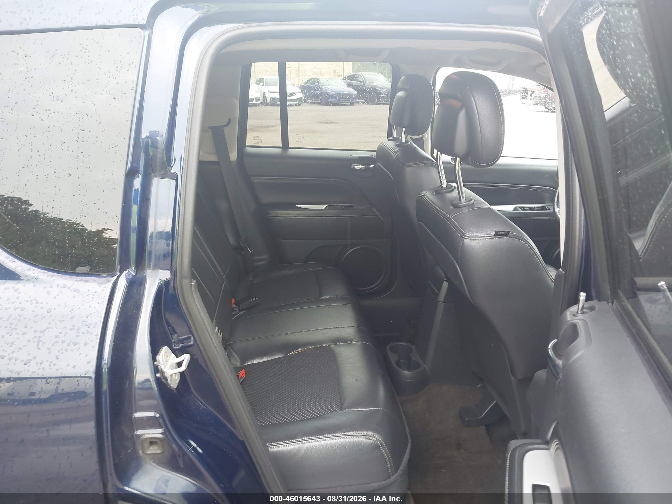 2014 Jeep Compass Latitude Dark Blue vin: 1C4NJCEA9ED555681