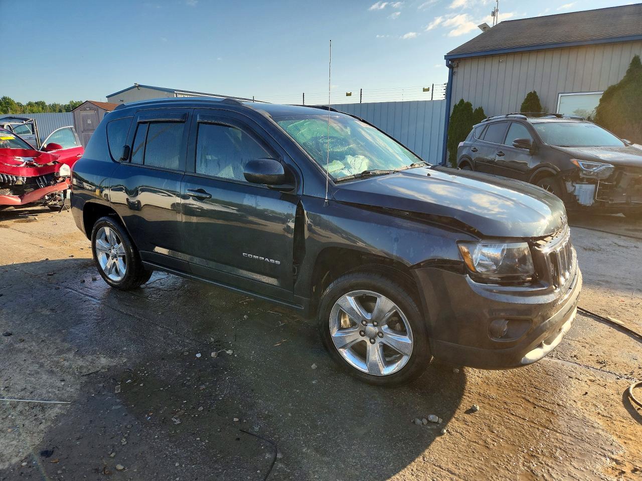 2014 Jeep Compass Latitude Gray vin: 1C4NJCEA9ED647552