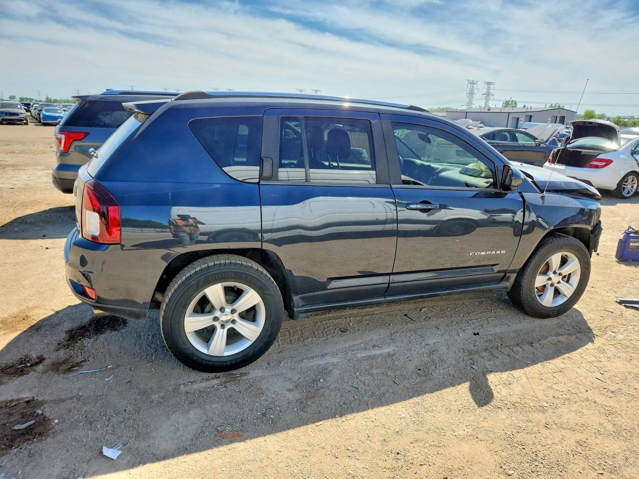 2014 Jeep Compass Latitude Blue vin: 1C4NJCEAXED631232
