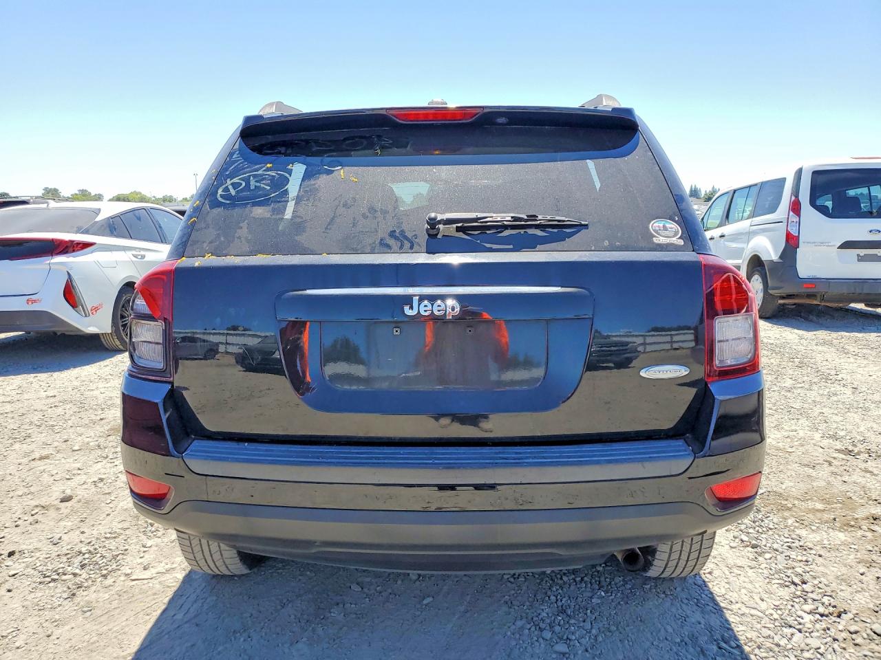 2016 Jeep Compass Latitude Черный vin: 1C4NJCEAXGD665982