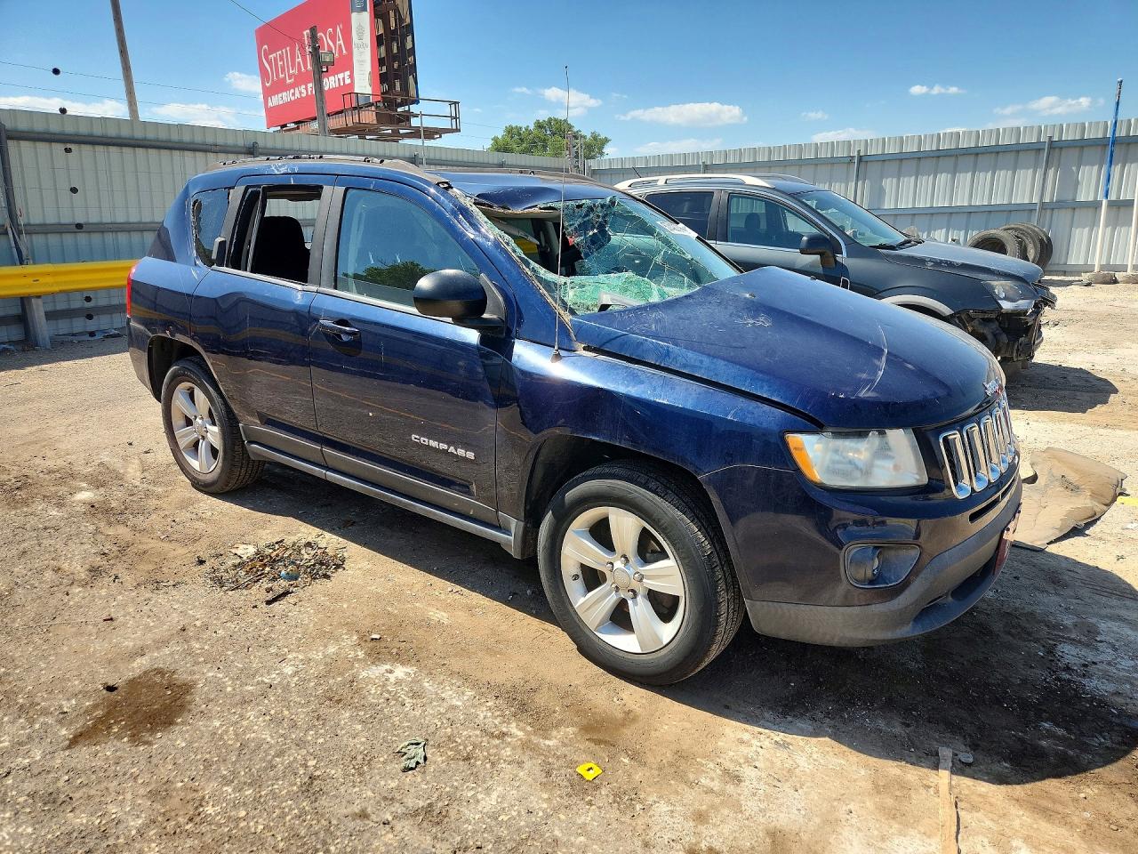 2012 Jeep Compass Latitude Blue vin: 1C4NJCEB0CD631861