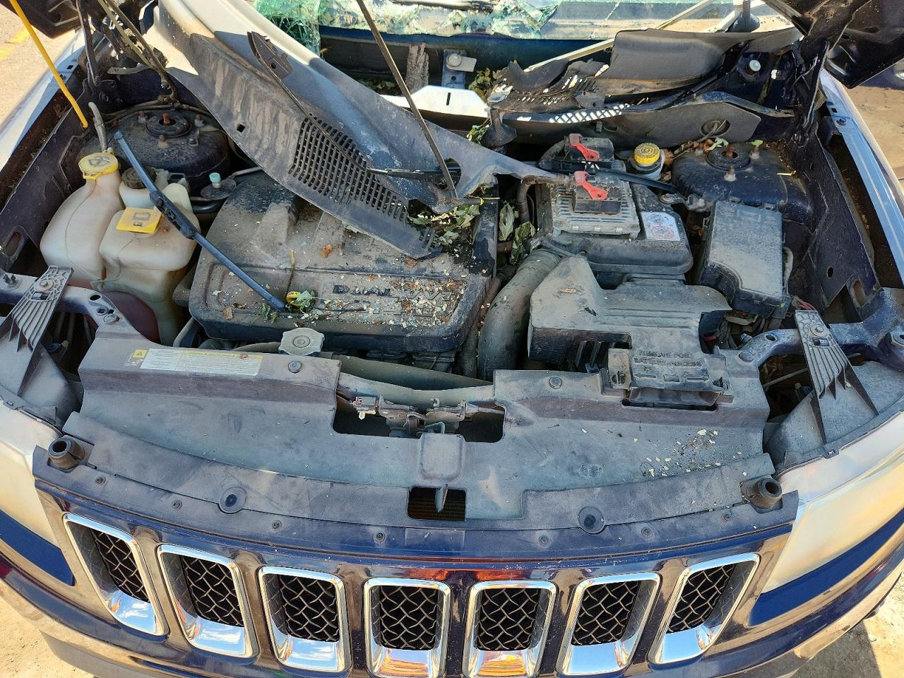 2012 Jeep Compass Latitude Blue vin: 1C4NJCEB0CD631861