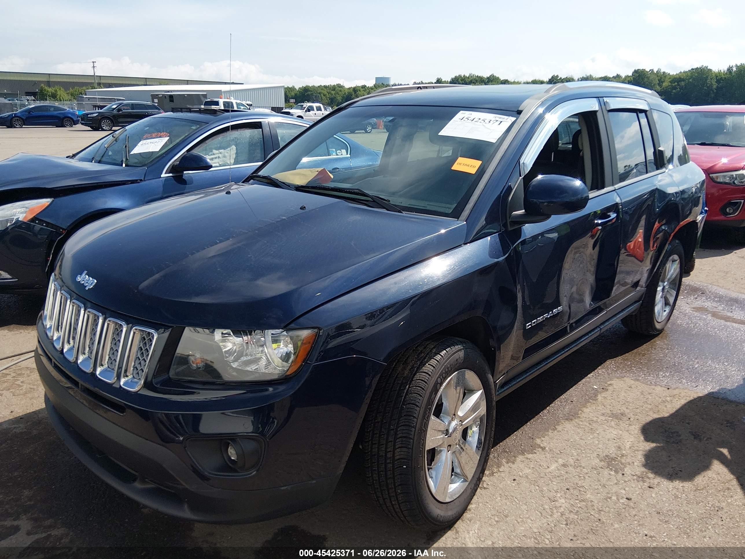 2014 Jeep Compass Latitude Blue vin: 1C4NJCEB0ED503073