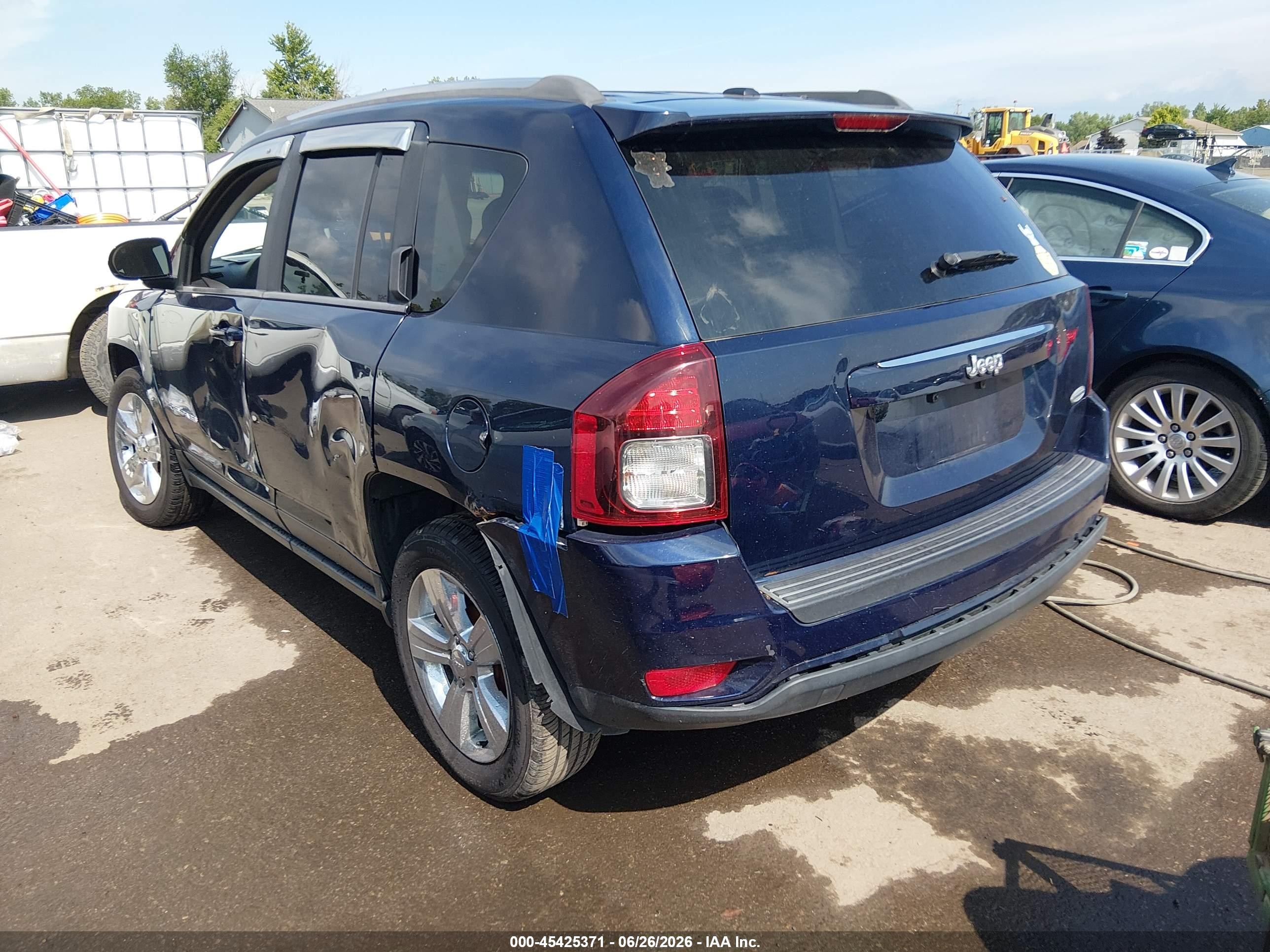 2014 Jeep Compass Latitude Blue vin: 1C4NJCEB0ED503073