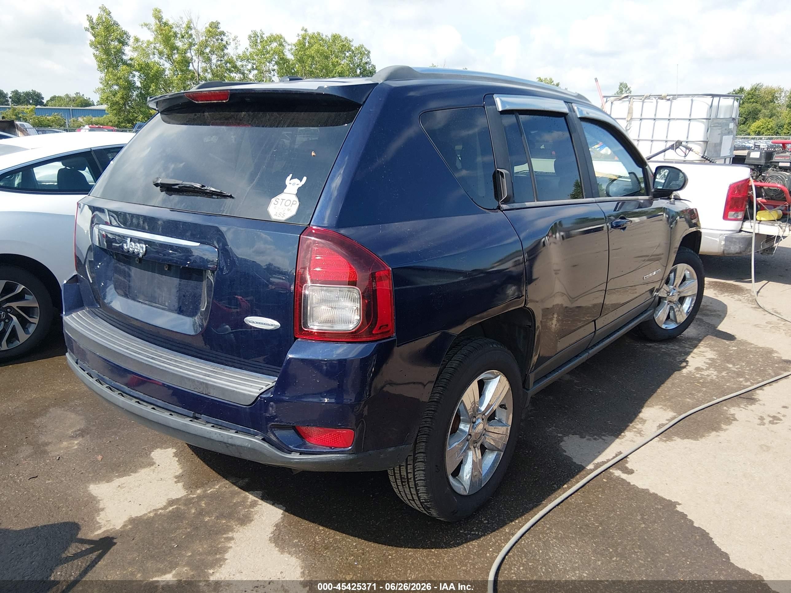 2014 Jeep Compass Latitude Blue vin: 1C4NJCEB0ED503073