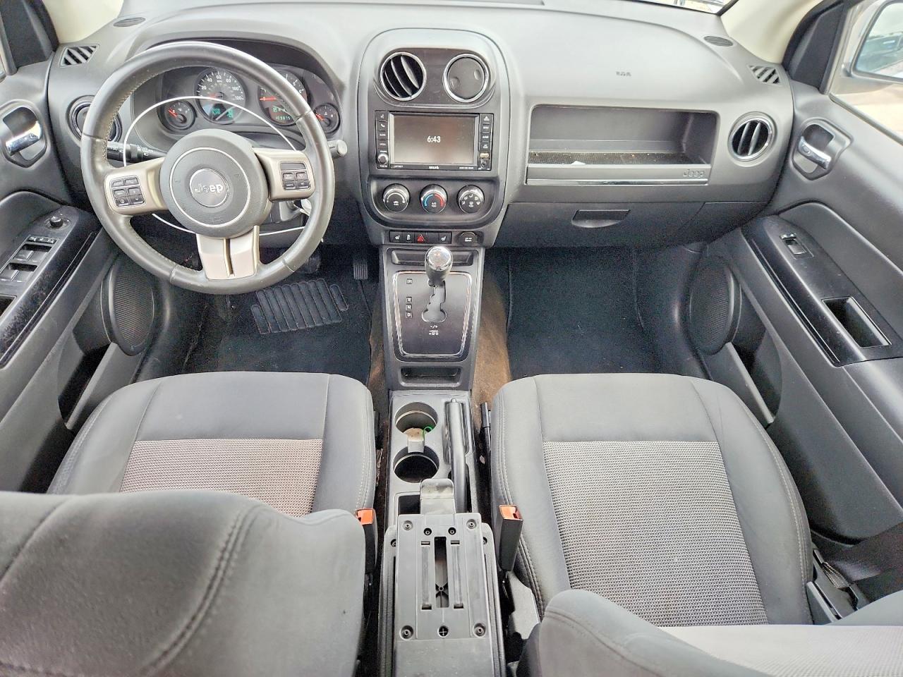 2013 Jeep Compass Latitude Синий vin: 1C4NJCEB1DD210989