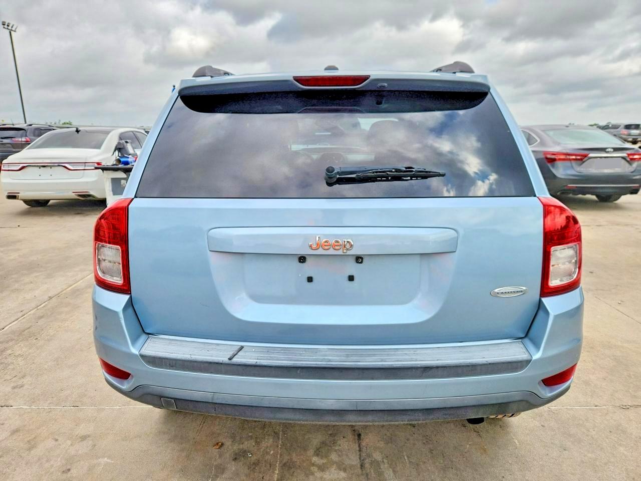 2013 Jeep Compass Latitude Синий vin: 1C4NJCEB1DD210989