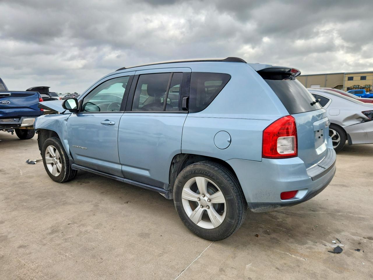 2013 Jeep Compass Latitude Синий vin: 1C4NJCEB1DD210989