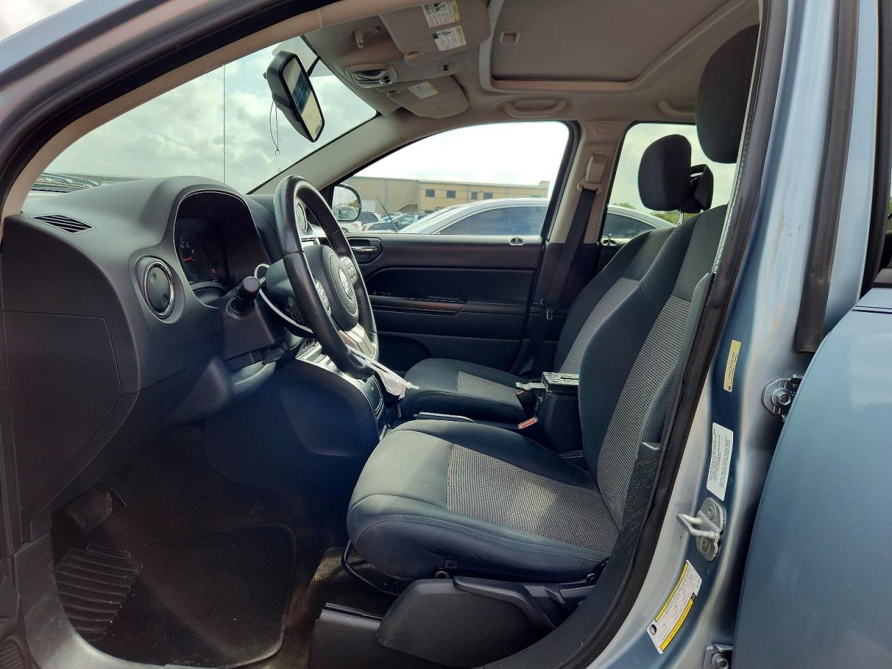 2013 Jeep Compass Latitude Синий vin: 1C4NJCEB1DD210989