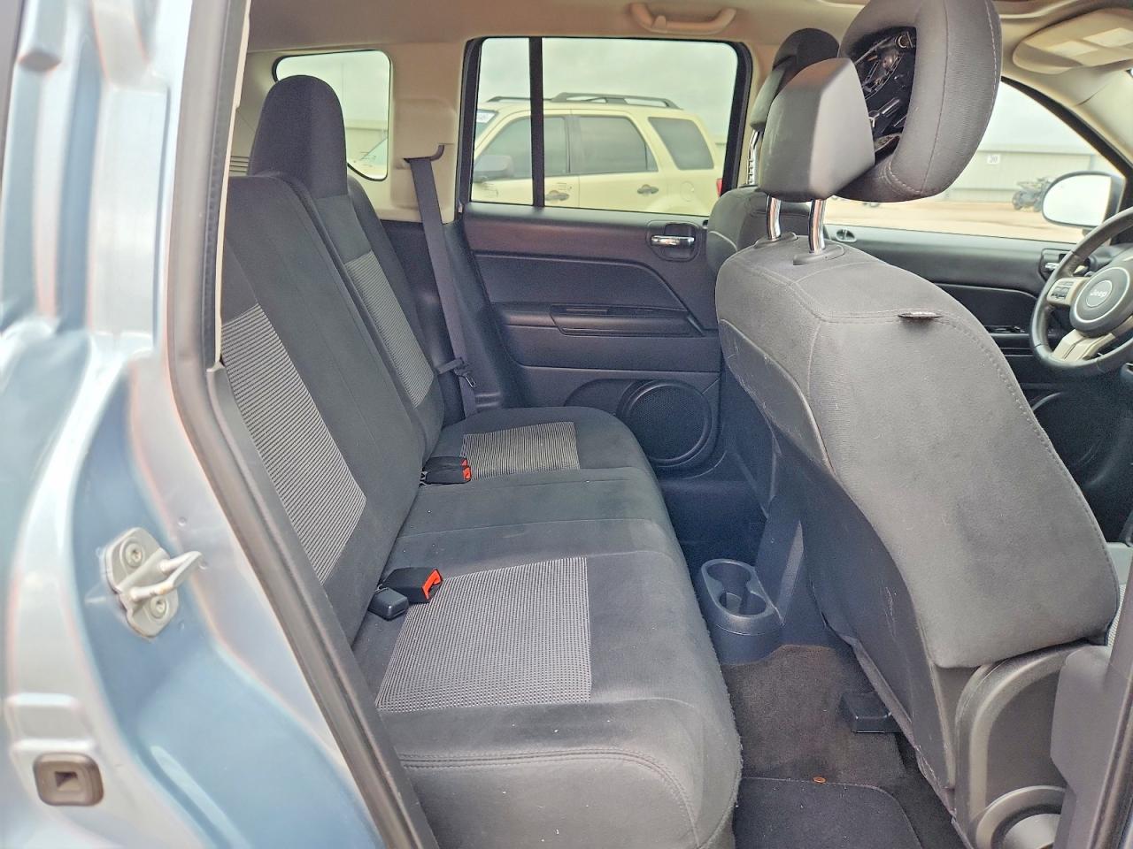 2013 Jeep Compass Latitude Синий vin: 1C4NJCEB1DD210989